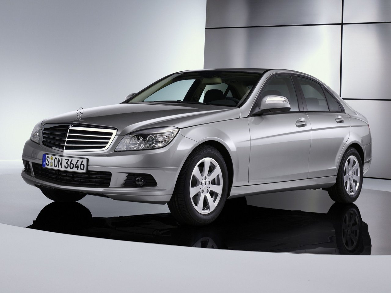 III (W204) (2006–2011)